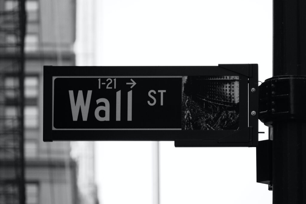 What Are The Basics Of Investing In The Stock Market?